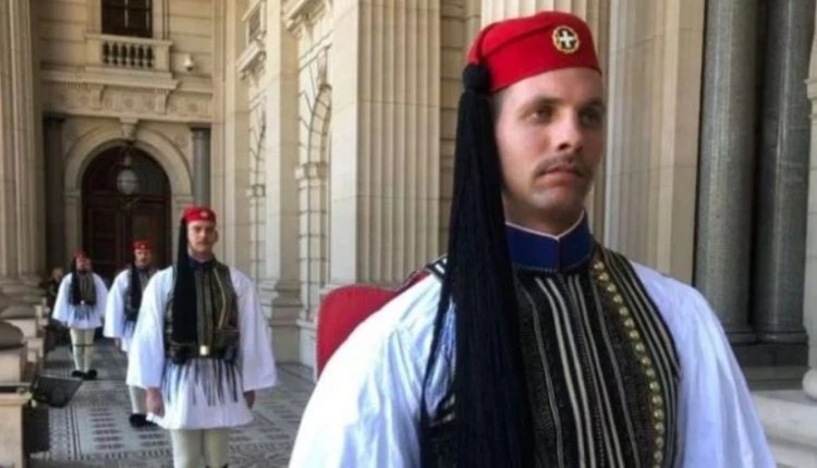 Ανατριχίλα! Το τσαρούχι των Ευζώνων ξεσήκωσε την Αυστραλία (εικόνες, βίντεο)